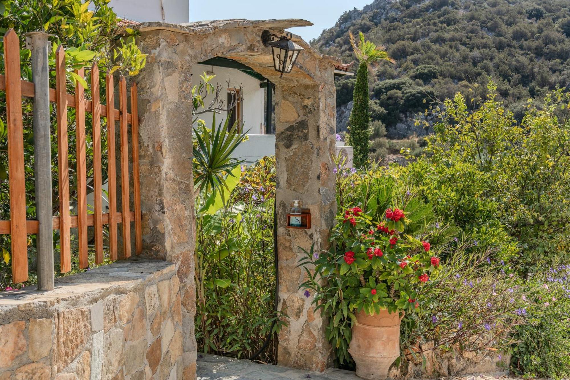 Athina Villas Istron Dış mekan fotoğraf